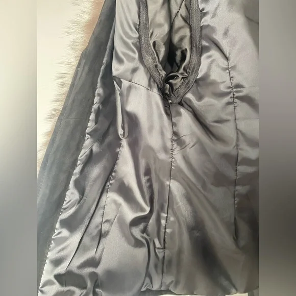 Fur jacket - Picture 6 of 6